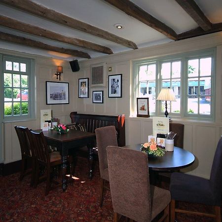 Premier Inn East Grinstead Eksteriør billede