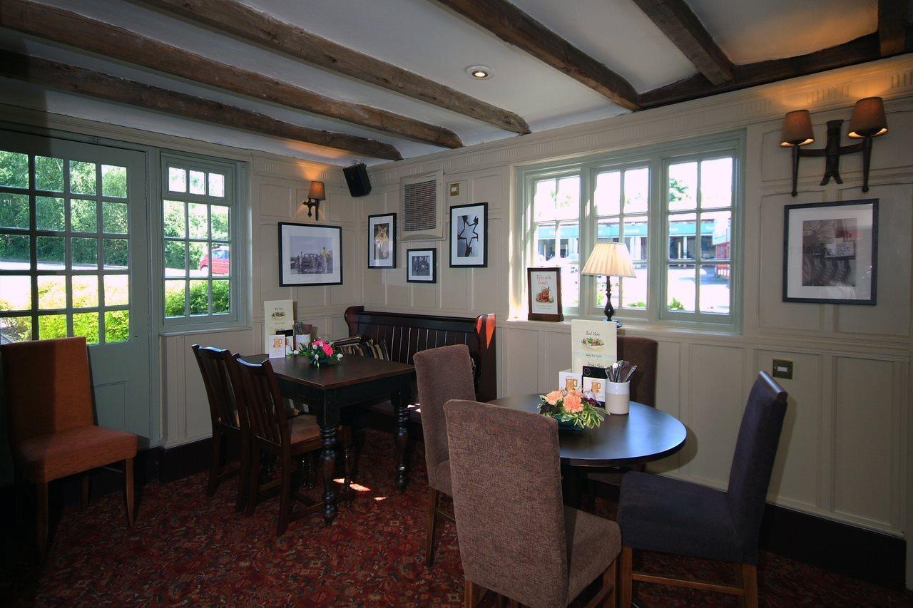 Premier Inn East Grinstead Eksteriør billede