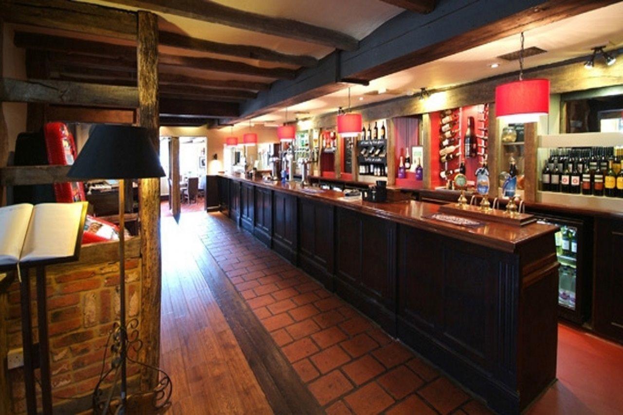 Premier Inn East Grinstead Eksteriør billede