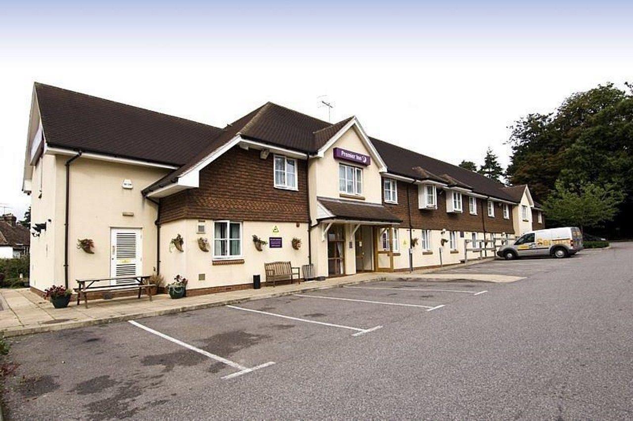 Premier Inn East Grinstead Eksteriør billede