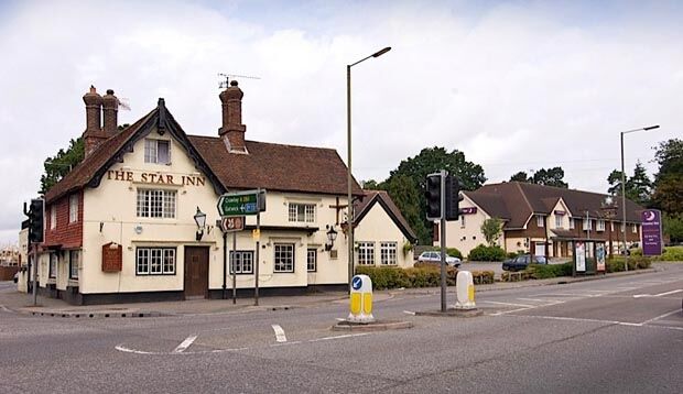 Premier Inn East Grinstead Eksteriør billede